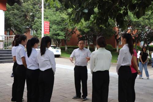 https://www.uoh.edu.cn/__local/2/D6/A0/1A0914FE693140EE547F990B5D3_861F334B_1A8A6.jpg